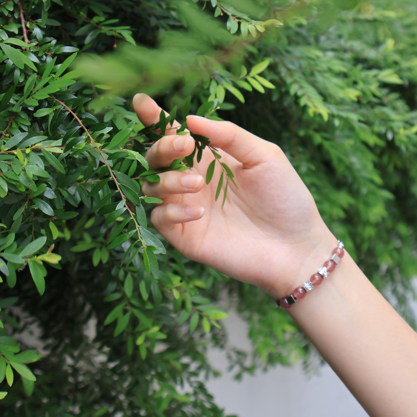 【 LUNO Premium Strawberry Quartz Bracelet 】🍓